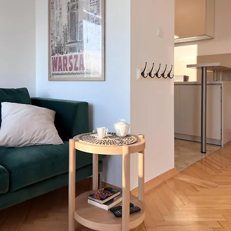 Sunny Center Nest * Warszawa